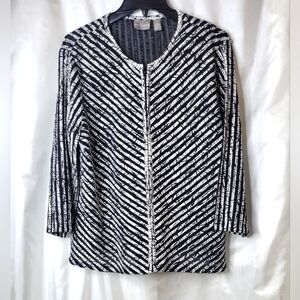 Chico's Travelers Collections zip up topper